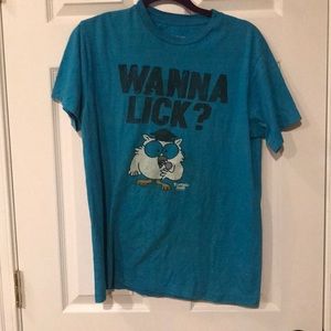 Blue wanna lick tootsie roll t-shirt